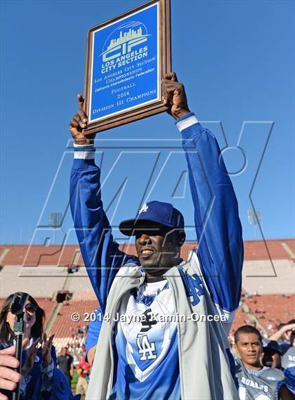 Thumbnail 1 in Los Angeles vs Monroe (CIF D3 Final) photogallery.