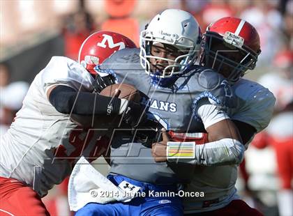 Thumbnail 2 in Los Angeles vs Monroe (CIF D3 Final) photogallery.