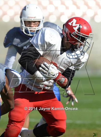 Thumbnail 2 in Los Angeles vs Monroe (CIF D3 Final) photogallery.
