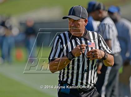 Thumbnail 1 in Los Angeles vs Monroe (CIF D3 Final) photogallery.