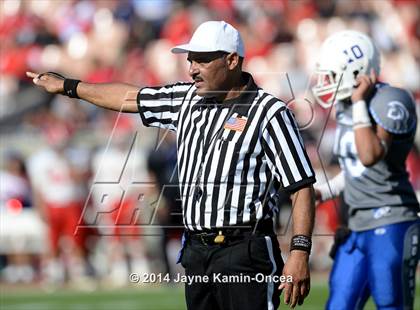 Thumbnail 1 in Los Angeles vs Monroe (CIF D3 Final) photogallery.
