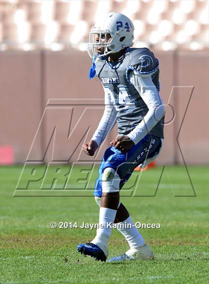 Thumbnail 2 in Los Angeles vs Monroe (CIF D3 Final) photogallery.