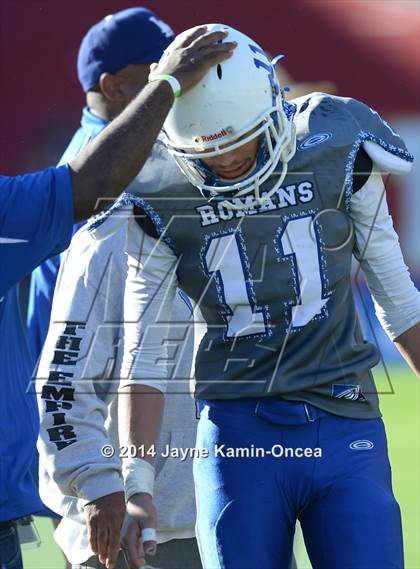 Thumbnail 3 in Los Angeles vs Monroe (CIF D3 Final) photogallery.