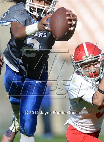 Thumbnail 2 in Los Angeles vs Monroe (CIF D3 Final) photogallery.