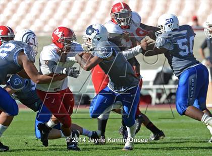 Thumbnail 3 in Los Angeles vs Monroe (CIF D3 Final) photogallery.