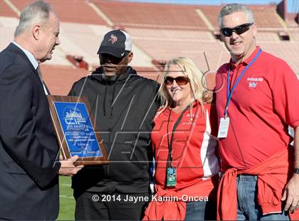 Thumbnail 3 in Los Angeles vs Monroe (CIF D3 Final) photogallery.