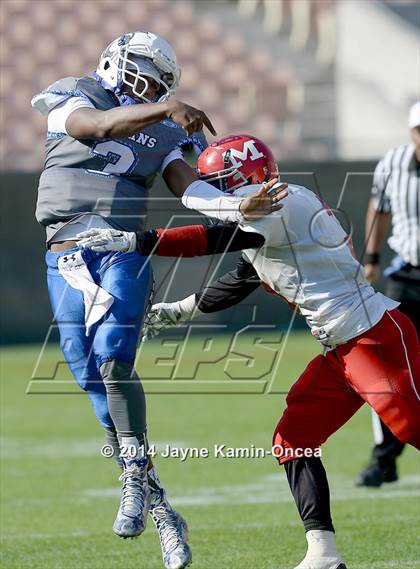 Thumbnail 3 in Los Angeles vs Monroe (CIF D3 Final) photogallery.
