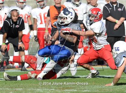 Thumbnail 2 in Los Angeles vs Monroe (CIF D3 Final) photogallery.