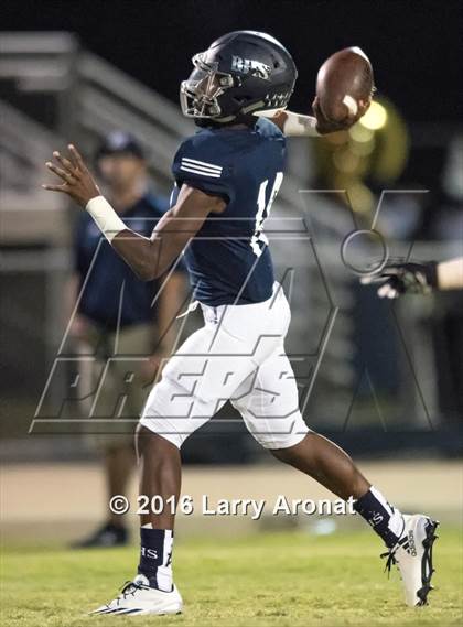 Thumbnail 2 in Valencia vs. Bakersfield photogallery.