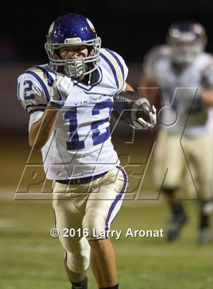 Thumbnail 3 in Valencia vs. Bakersfield photogallery.