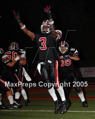 Thumbnail 1 in Mission Viejo vs. Hart (Section Playoffs) photogallery.