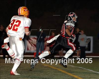 Thumbnail 2 in Mission Viejo vs. Hart (Section Playoffs) photogallery.