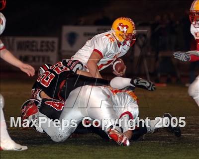 Thumbnail 1 in Mission Viejo vs. Hart (Section Playoffs) photogallery.