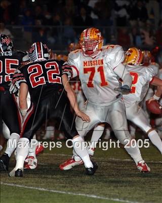 Thumbnail 3 in Mission Viejo vs. Hart (Section Playoffs) photogallery.