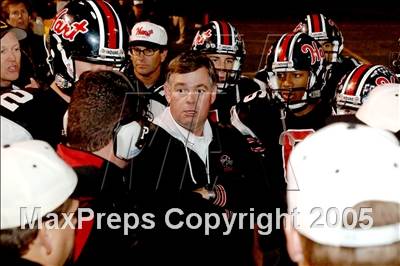 Thumbnail 3 in Mission Viejo vs. Hart (Section Playoffs) photogallery.