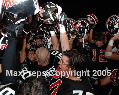 Thumbnail 2 in Mission Viejo vs. Hart (Section Playoffs) photogallery.