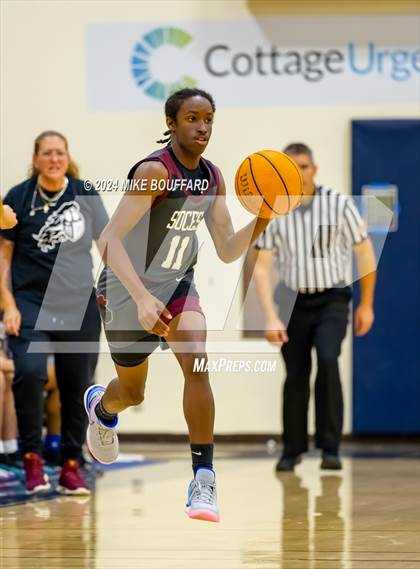 Thumbnail 1 in Sherman Oaks CES vs Bishop Diego (Santa Barbara Holiday Classic) photogallery.