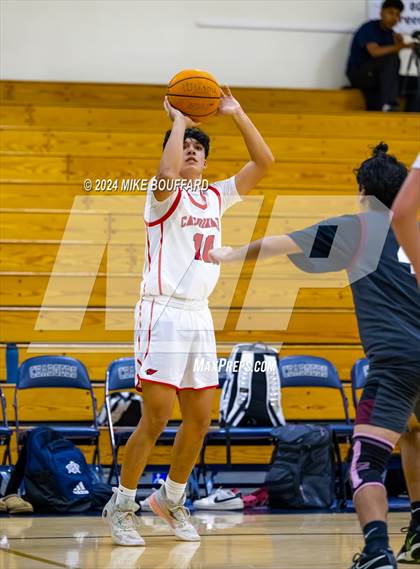 Thumbnail 2 in Sherman Oaks CES vs Bishop Diego (Santa Barbara Holiday Classic) photogallery.