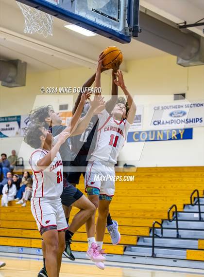 Thumbnail 3 in Sherman Oaks CES vs Bishop Diego (Santa Barbara Holiday Classic) photogallery.