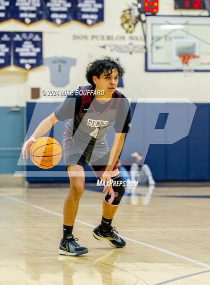 Thumbnail 2 in Sherman Oaks CES vs Bishop Diego (Santa Barbara Holiday Classic) photogallery.