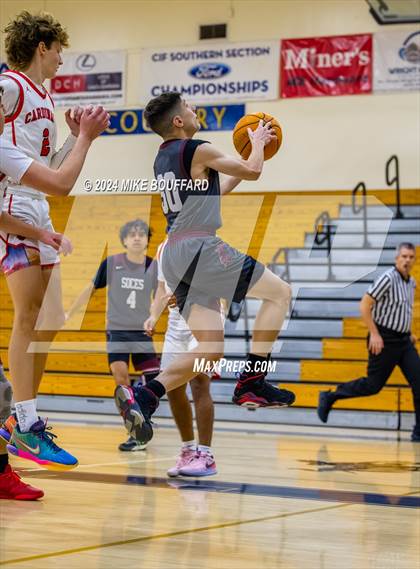 Thumbnail 3 in Sherman Oaks CES vs Bishop Diego (Santa Barbara Holiday Classic) photogallery.