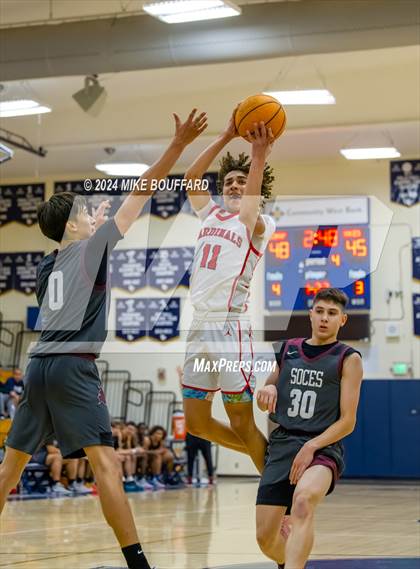Thumbnail 3 in Sherman Oaks CES vs Bishop Diego (Santa Barbara Holiday Classic) photogallery.