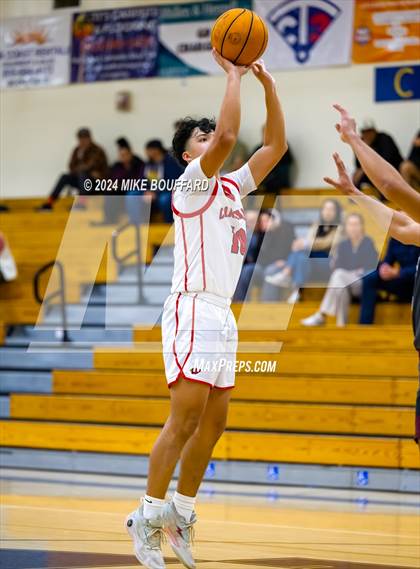 Thumbnail 1 in Sherman Oaks CES vs Bishop Diego (Santa Barbara Holiday Classic) photogallery.
