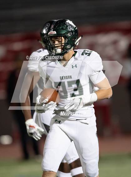 Thumbnail 3 in Reagan [Ronald] vs Judson (UIL 6A D4 Area Playoff) photogallery.