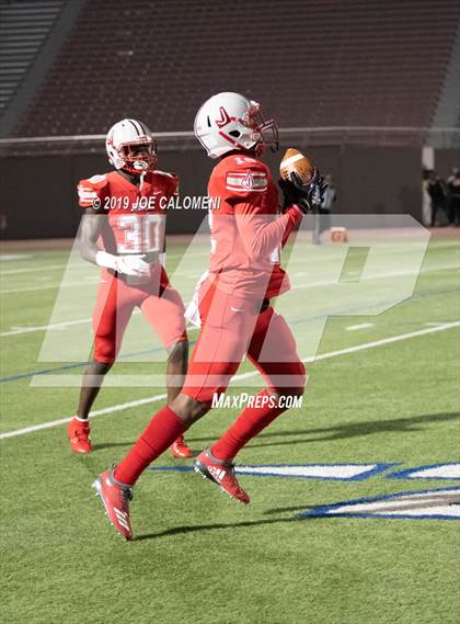 Thumbnail 2 in Reagan [Ronald] vs Judson (UIL 6A D4 Area Playoff) photogallery.