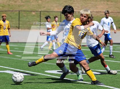 Thumbnail 2 in Chapel Hill vs. Community (UIL 4A Regional Semifinals) photogallery.