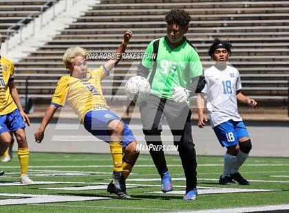 Thumbnail 2 in Chapel Hill vs. Community (UIL 4A Regional Semifinals) photogallery.