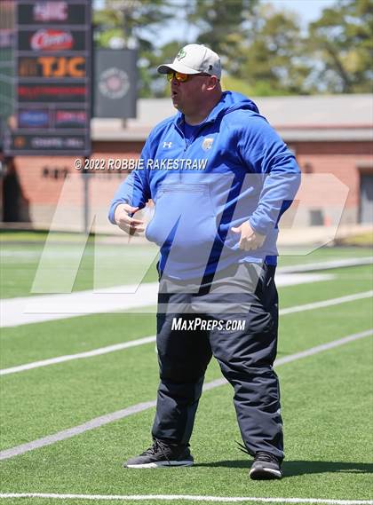 Thumbnail 3 in Chapel Hill vs. Community (UIL 4A Regional Semifinals) photogallery.