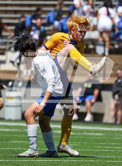 Thumbnail 2 in Chapel Hill vs. Community (UIL 4A Regional Semifinals) photogallery.