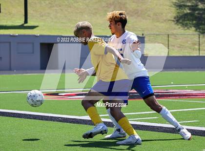 Thumbnail 3 in Chapel Hill vs. Community (UIL 4A Regional Semifinals) photogallery.