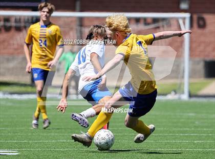 Thumbnail 3 in Chapel Hill vs. Community (UIL 4A Regional Semifinals) photogallery.