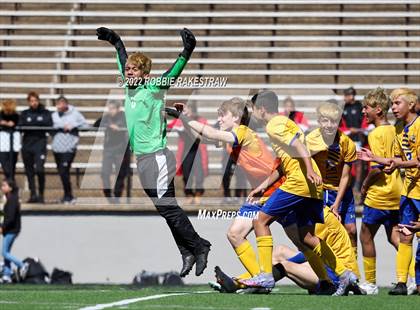 Thumbnail 2 in Chapel Hill vs. Community (UIL 4A Regional Semifinals) photogallery.