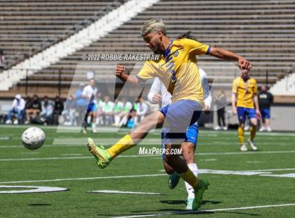 Thumbnail 3 in Chapel Hill vs. Community (UIL 4A Regional Semifinals) photogallery.