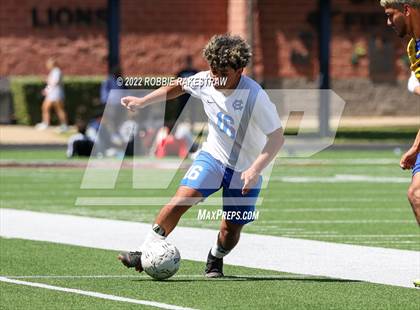 Thumbnail 2 in Chapel Hill vs. Community (UIL 4A Regional Semifinals) photogallery.