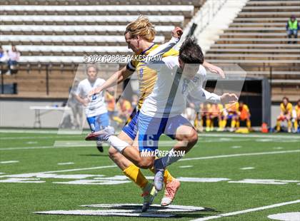 Thumbnail 3 in Chapel Hill vs. Community (UIL 4A Regional Semifinals) photogallery.