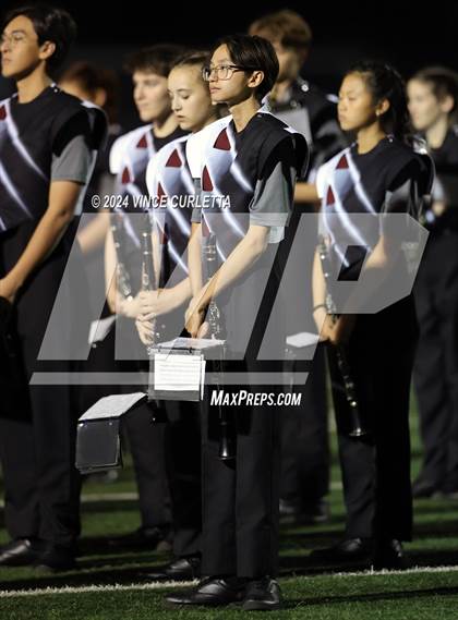 Thumbnail 1 in Harlan vs. Dripping Springs (UIL 6A Football Area Playoff) photogallery.