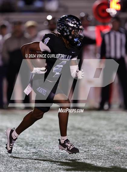 Thumbnail 3 in Harlan vs. Dripping Springs (UIL 6A Football Area Playoff) photogallery.