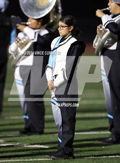 Thumbnail 2 in Harlan vs. Dripping Springs (UIL 6A Football Area Playoff) photogallery.