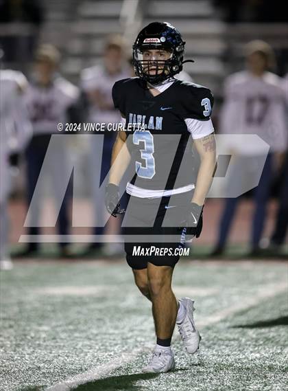 Thumbnail 3 in Harlan vs. Dripping Springs (UIL 6A Football Area Playoff) photogallery.