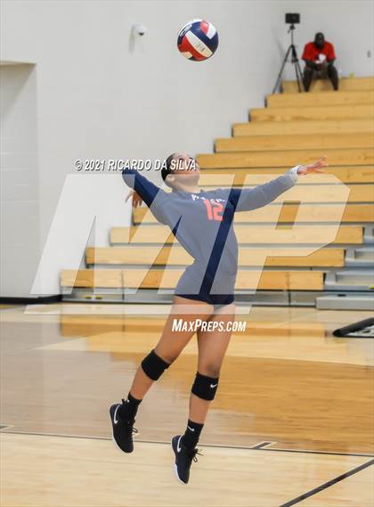 Thumbnail 2 in Jordan vs Cypress Springs photogallery.