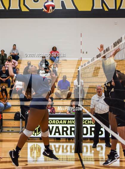 Thumbnail 2 in Jordan vs Cypress Springs photogallery.