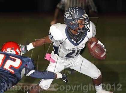 Thumbnail 2 in Marshall vs. Sierra Canyon photogallery.