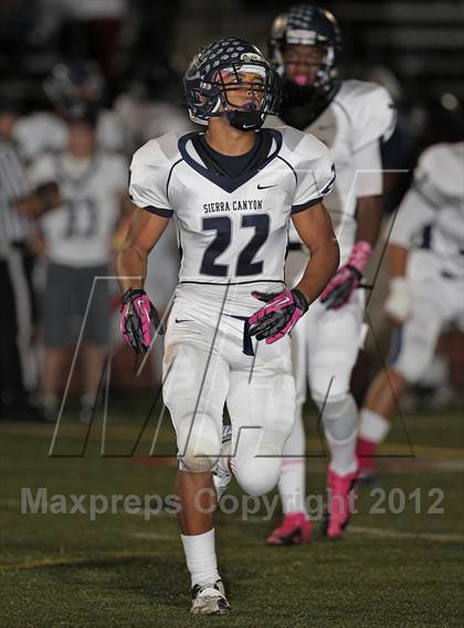 Thumbnail 2 in Marshall vs. Sierra Canyon photogallery.