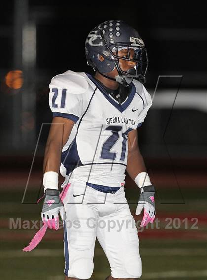 Thumbnail 1 in Marshall vs. Sierra Canyon photogallery.