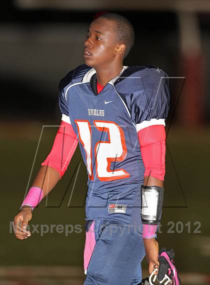 Thumbnail 2 in Marshall vs. Sierra Canyon photogallery.