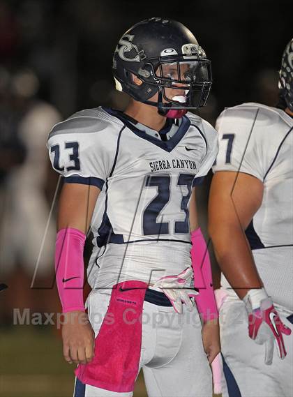 Thumbnail 2 in Marshall vs. Sierra Canyon photogallery.